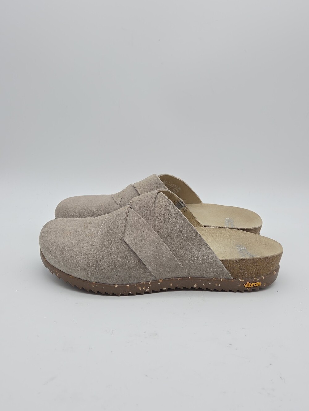 Dansko Daniella Mule Clog Taupe Size 6.5 - 7 - Picture 2 of 11